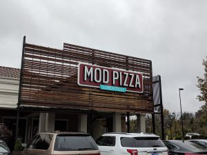 mod pizza building