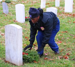 A cadets from Henry Clay High School laying a wreath | Photo courtesy Wreaths Across America